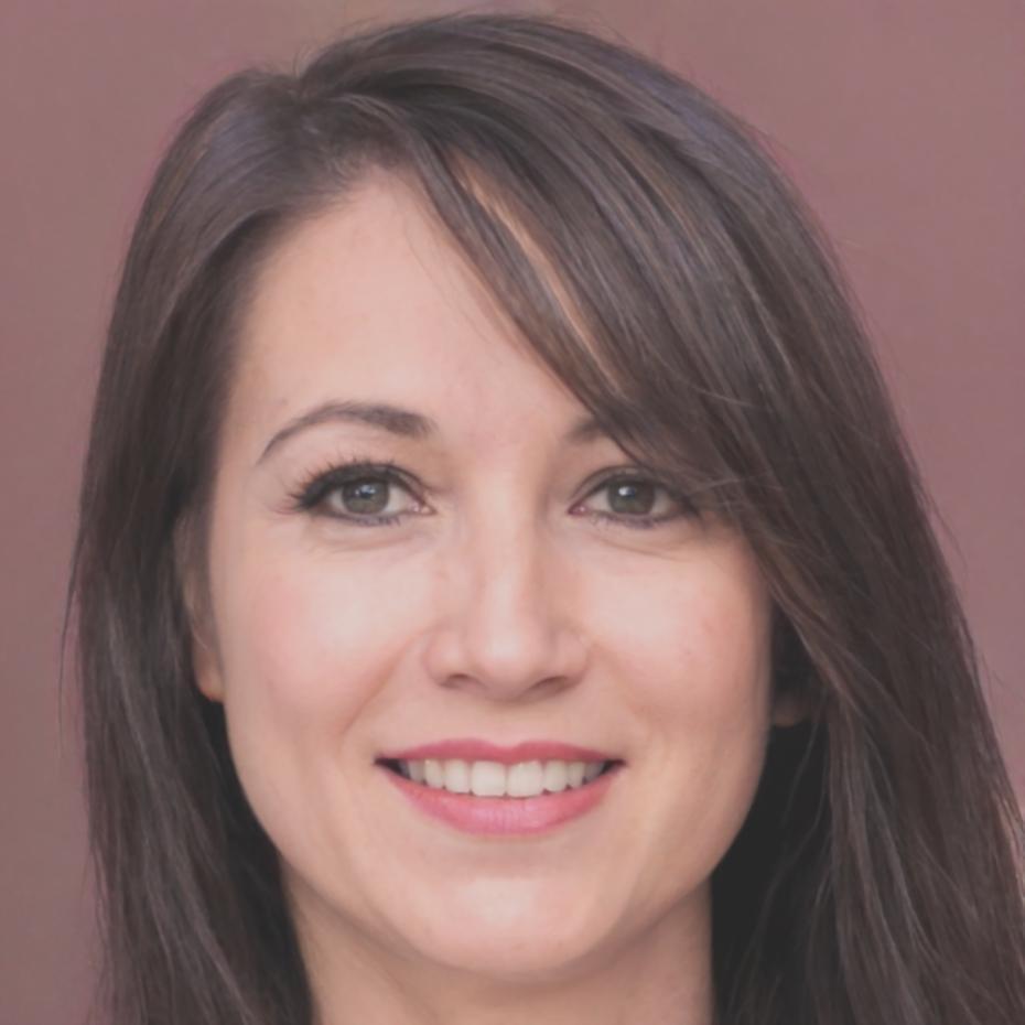 Coordinadora académica de cursos de finanzas empresariales